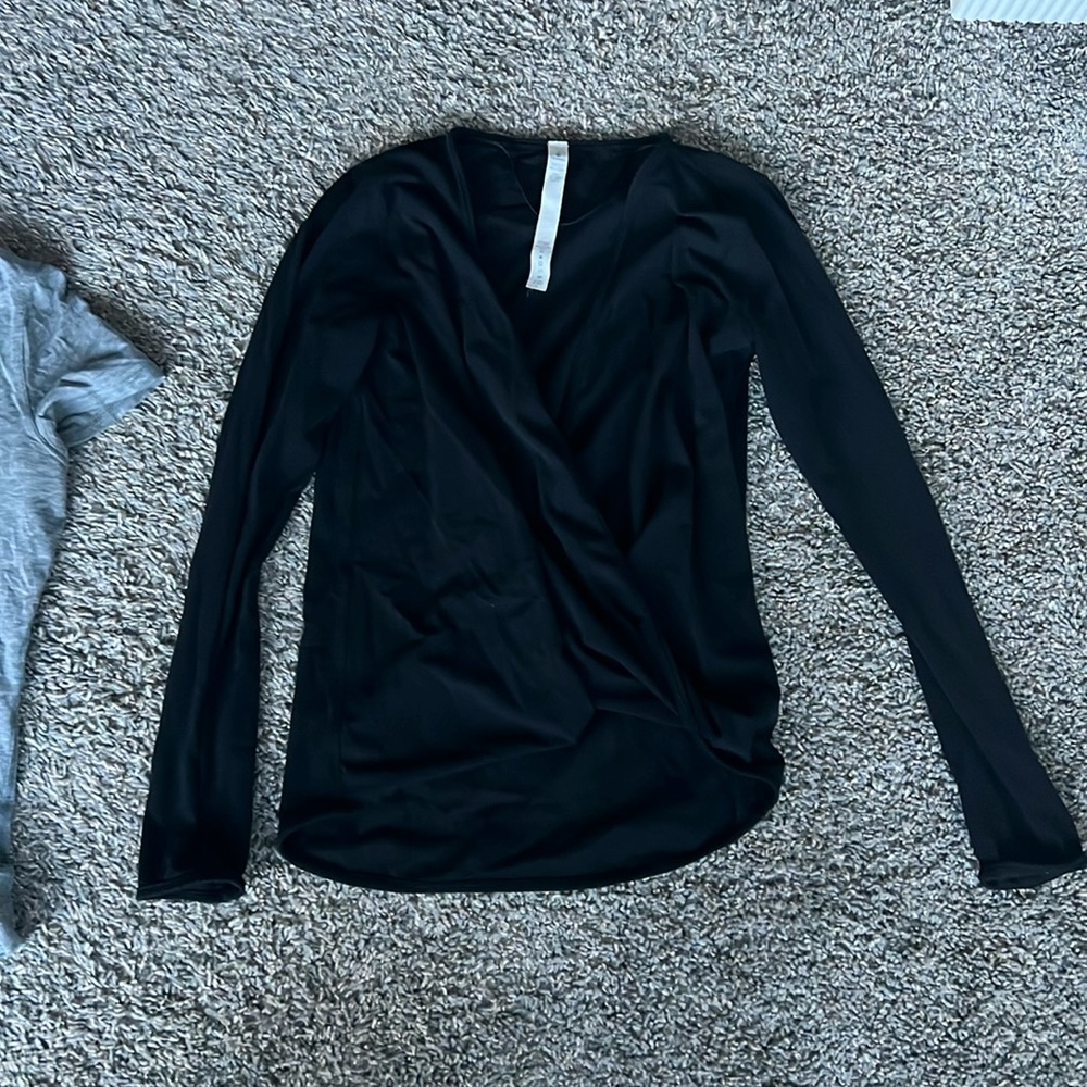 Lululemon Wrap shirt